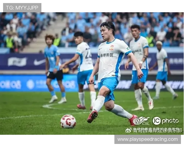西海岸阿齐兹段刘愚联手破门助球队逆袭取胜