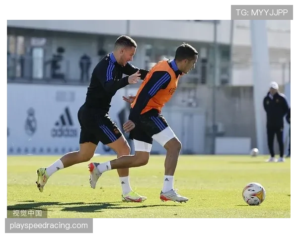 训练揭秘:皇马在巴尔德贝巴斯基地专项演练由守转攻三秒原则